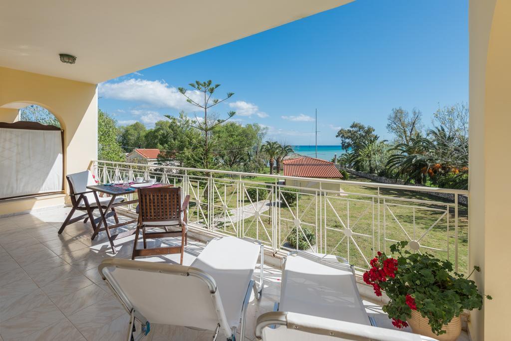 Albouro Seafront Apartments Kateliósz Kültér fotó