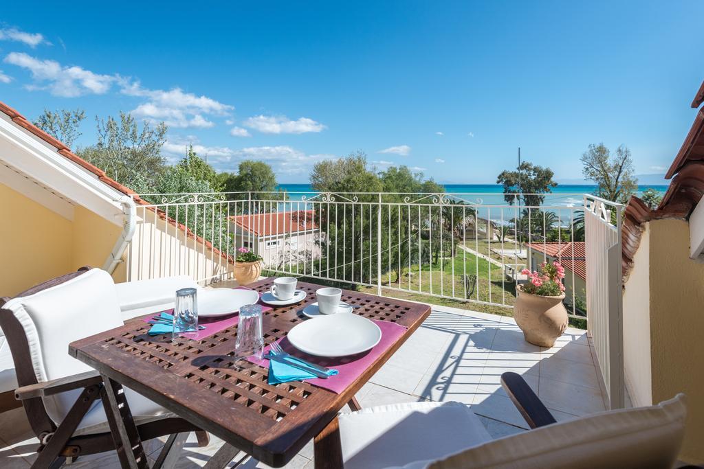 Albouro Seafront Apartments Kateliósz Kültér fotó