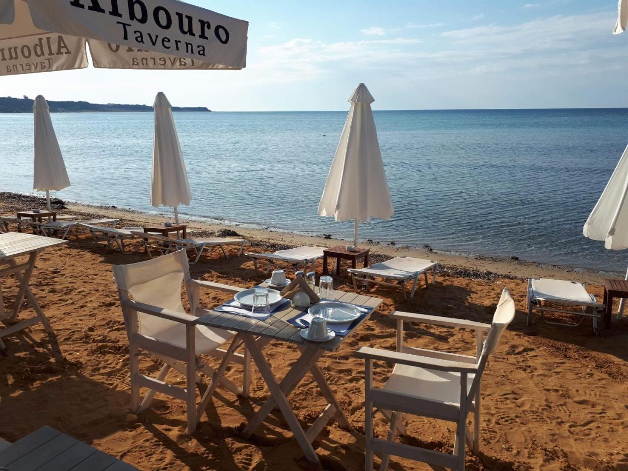 Albouro Seafront Apartments Kateliósz Kültér fotó